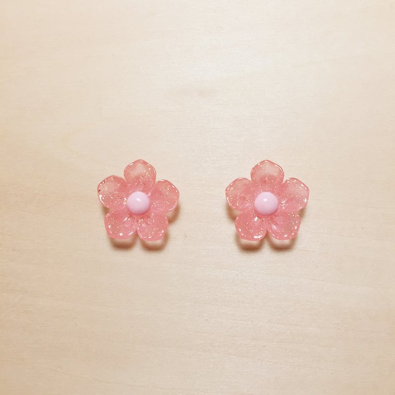 Vintage deep pink glitter peach blossom earrings - Earrings & Clip-ons - Resin Pink