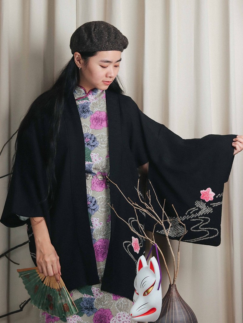 Tsubasa.Y│古著日本羽織A09 暗紋花卉 黑色 和服 外罩 羽織 外套