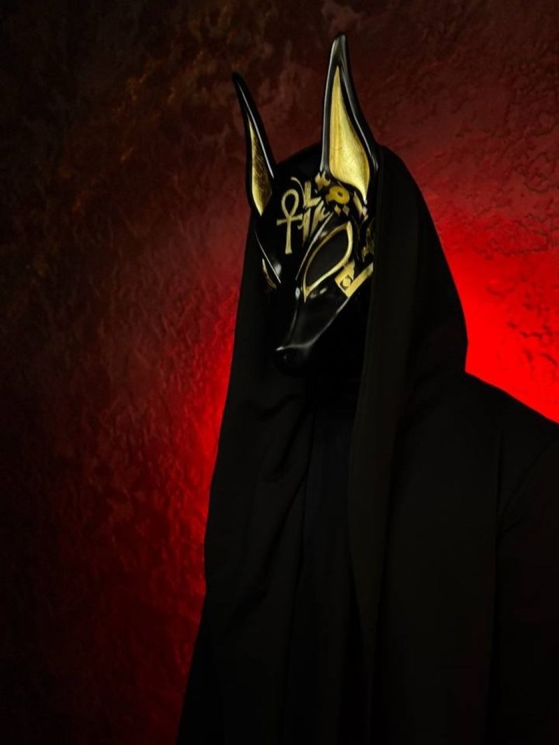 Egyptian Black Anubis Mask with Gold Calligraphy, Wolf Head Jackal Cosplay - 其他 - 樹脂 黑色