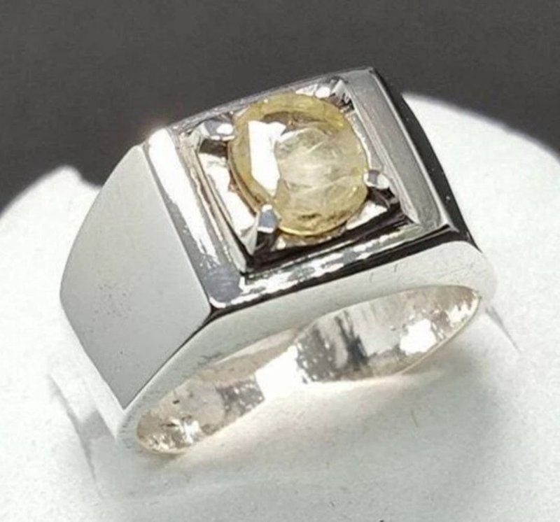 Ceylon Sapphire Pukhraj Ring Unheated Untreated Yellow Pukhraj Ring Yellow ring - 戒指 - 寶石 黃色