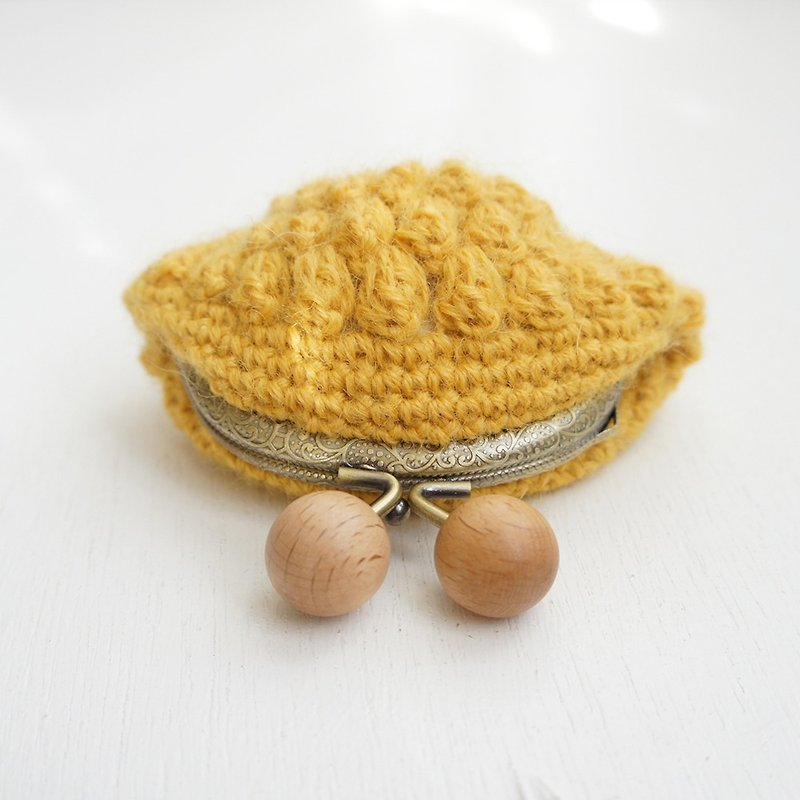 Ba-ba handmade Popcorn crochet coinpurse No.C1061 - 化妝袋/收納袋 - 其他材質 黃色
