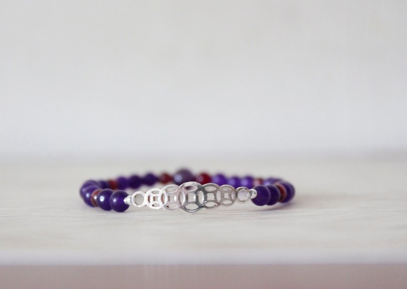 Purple Chalcedony Bracelet in Sterling Silver - สร้อยข้อมือ - เครื่องเพชรพลอย สีม่วง