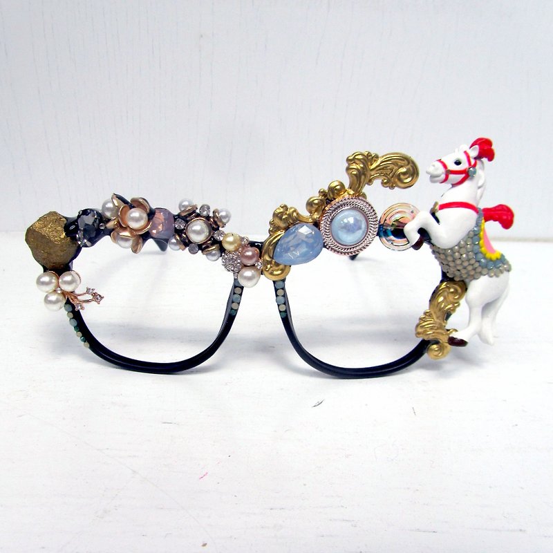 TIMBEE LO 迴旋木馬的歡樂時光 豪華裝飾眼鏡 MERRY GO ROUND - 眼鏡/眼鏡框 - 塑膠 多色