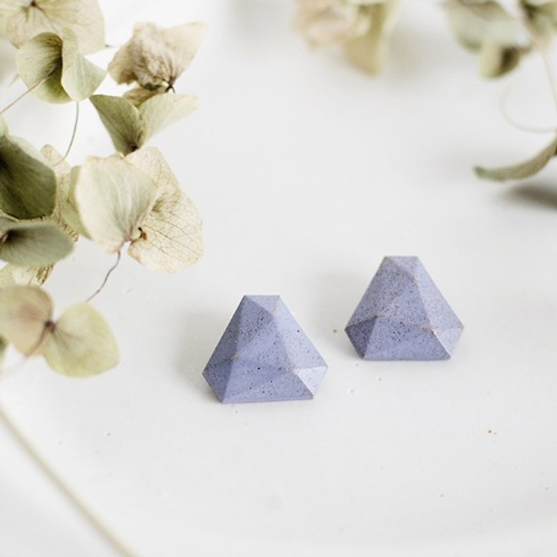 Oven clay earrings, Triangle M, Pale Violet