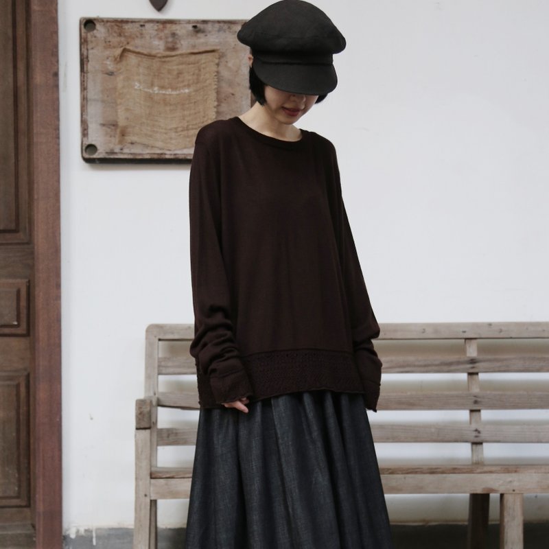 細部に遊び心が光るニットトップス　ウール混　レース編み裾ニット　赤褐色　　251010-1 - 女毛衣/針織衫 - 羊毛 咖啡色