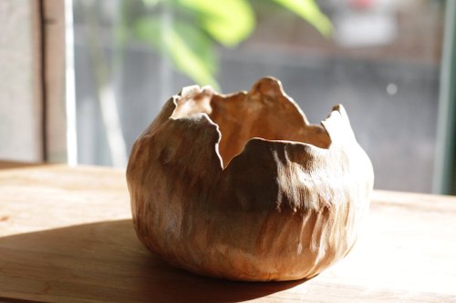 波力兔手作舍 純手捏陶瓷花朵造型花器/花瓶