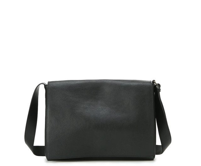 ダーマン様)レザーフラップショルダーバッグ ダーマン様)レザーフラップショルダーバッグ