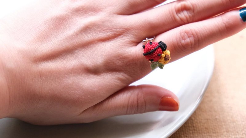 かぎ針編みのカブトムシコレクションリング - リング・指輪 - コットン・麻 