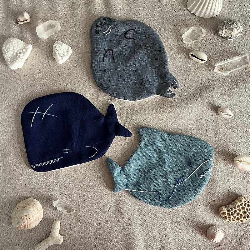 丸くて太い海洋生物の布製コースター（3枚セット） - コースター - コットン・麻 多色