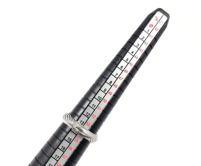 日本直送 中古美品】14号 グッチ GUCCI リング・指輪 ダブルG ツイスト