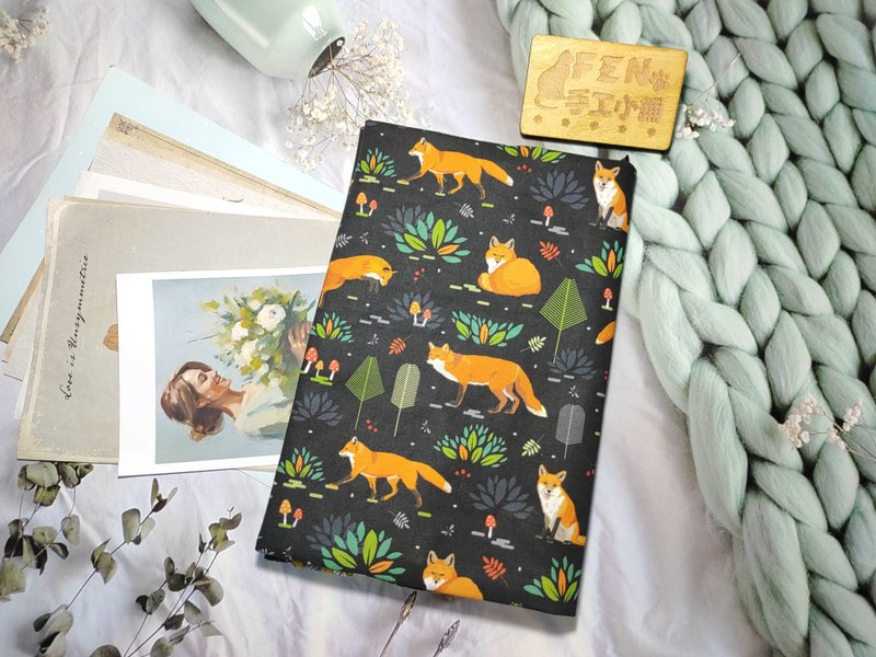 Animal Series - Thin Cotton Fabric Garden Little Fox Cloth Book Cover - Cloth Book Cover Applicable to A5-25K Specifications - Book Covers - Cotton & Hemp 