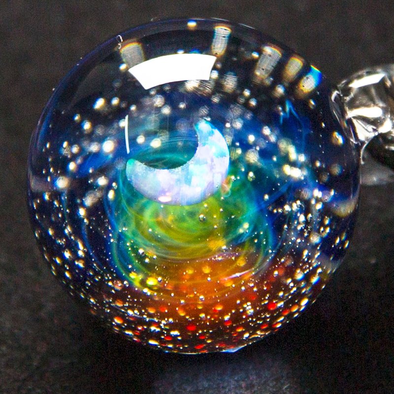 【原創宇宙琉璃項鍊】日本銀河玻璃吊墜聖誕星空送禮生日飾品禮物 - 項鍊 - 玻璃 