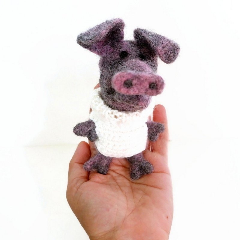 Pig purple, boar, finger toys, dolls for the puppet theater. - 寶寶/兒童玩具/玩偶 - 羊毛 紫色