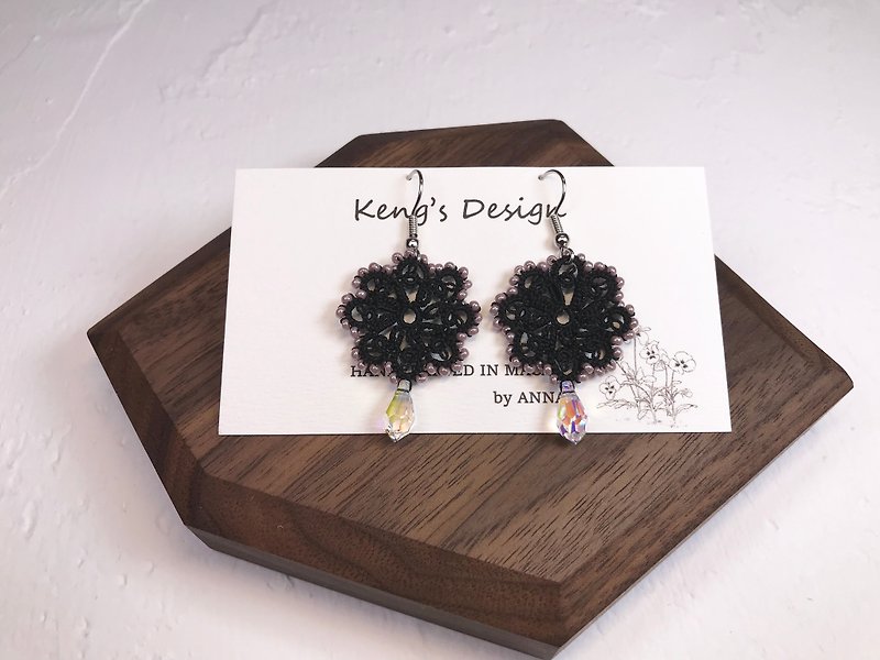 tatted lace crystal earrings(black) / gift / Swarovski crystal / customize - Earrings & Clip-ons - Cotton & Hemp Black