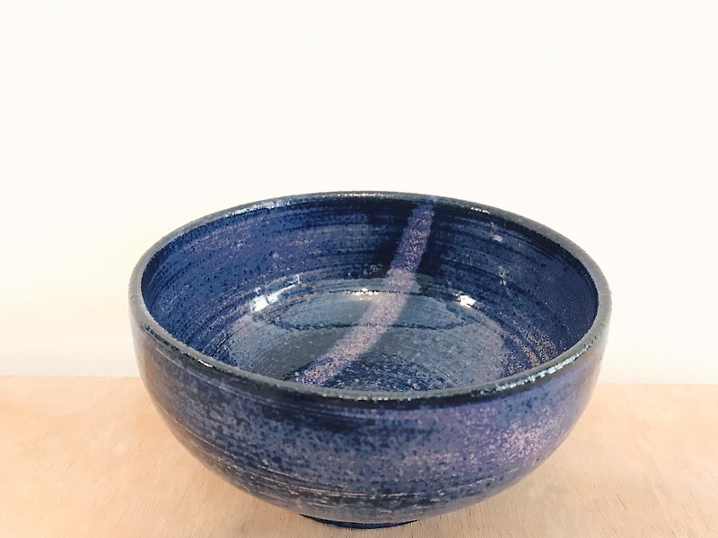 彥彥 - 碗(手拉坯) - 碗 - 陶 紫色