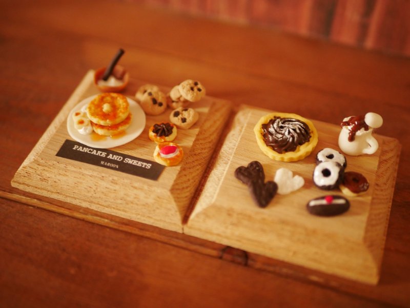 Miniature sweets interior with clear case - ของวางตกแต่ง - ดินเหนียว สึชมพู