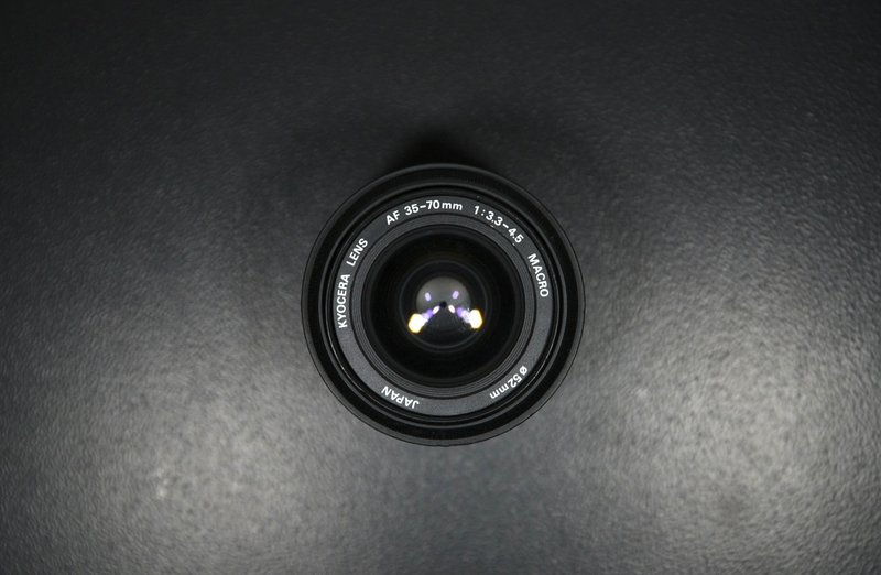 【經典古物】京瓷 Kyocera AF 35-70mm F3.3-4.5 Macro 變焦鏡 - 相機/拍立得/底片相機 - 其他材質 