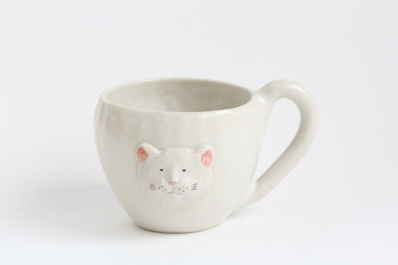 動物マグカップ　白猫【受注生産】 - 咖啡杯/馬克杯 - 陶 白色