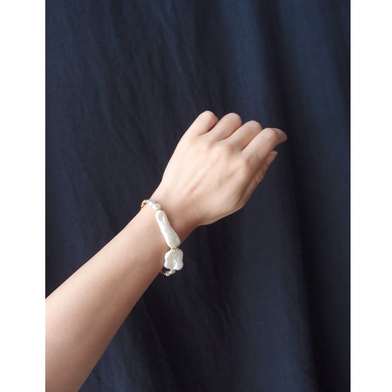 Biwa Pearl Mix Bracelet　ビワパールミックス ブレスレット・ホワイト×ブロンズ - 手鍊/手環 - 珍珠 白色