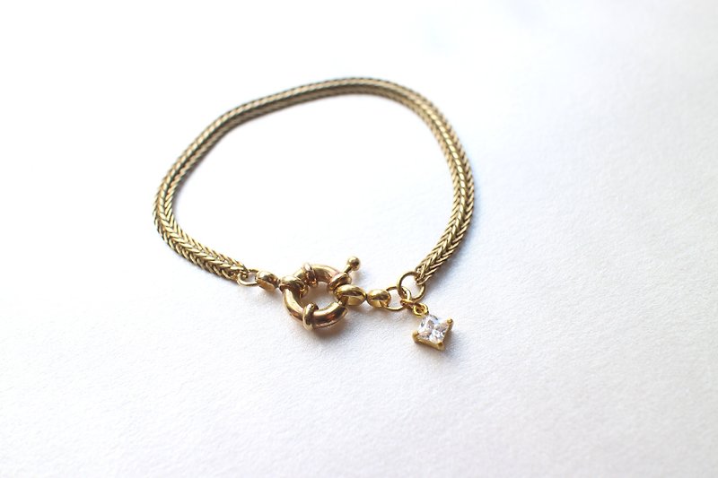 Simple-brass bracelet - สร้อยข้อมือ - โลหะ สีทอง