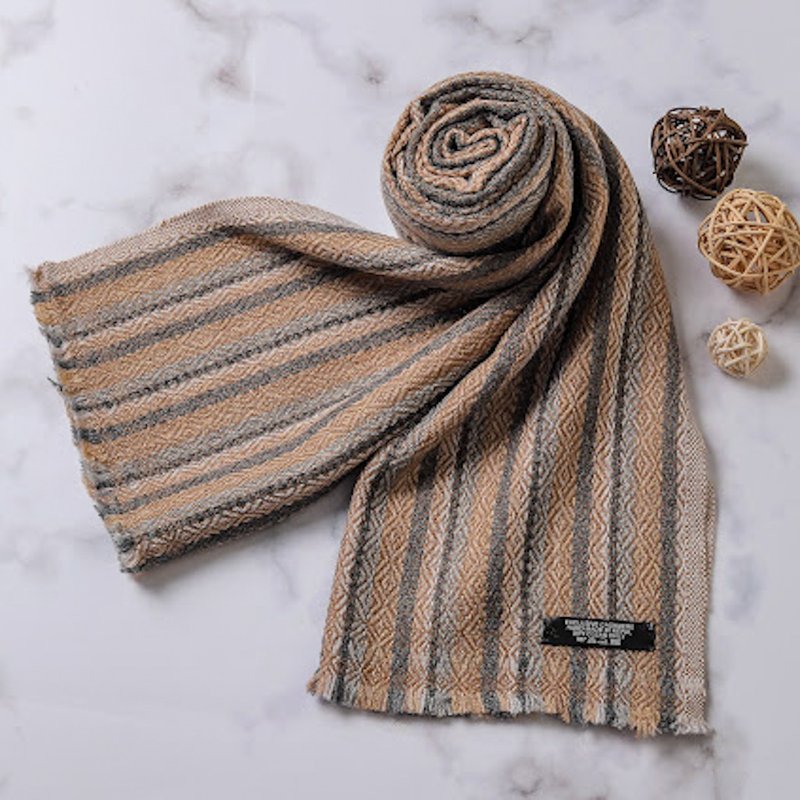 [Narrow version] Cashmere wool scarf black and gray brown striped rhombus dark pattern neck scarf hand-woven - ผ้าพันคอถัก - ขนแกะ หลากหลายสี