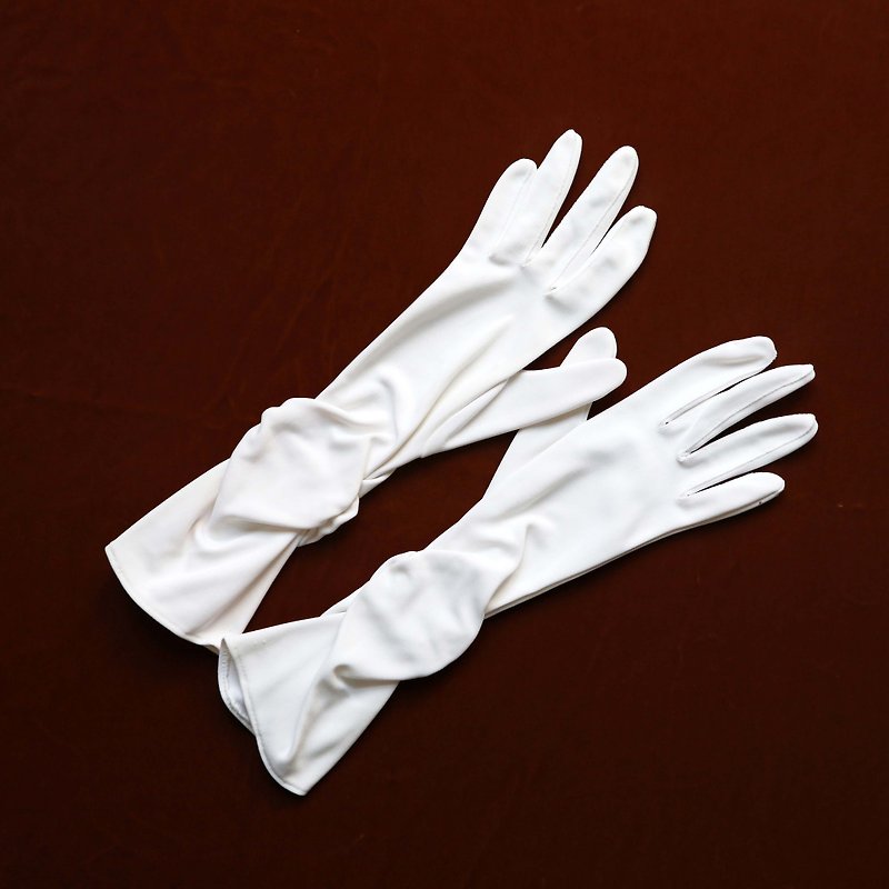 パンプキンヴィンテージ。 Vintage 1950'sヴィンテージホワイトレディロンググローブ - 手袋 - その他の素材 ホワイト