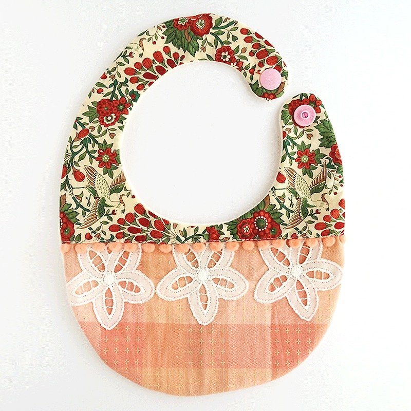 Floral lace carved handle baby bibs / Wish production - ผ้ากันเปื้อน - วัสดุอื่นๆ สึชมพู