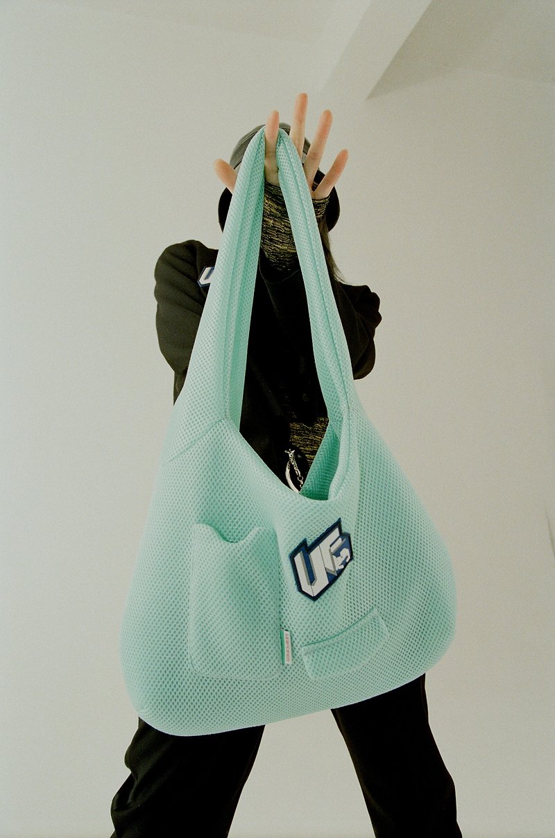 Portable eco-friendly knitted one-shoulder satchel handbag tote bag tote bag - Handbags & Totes - Polyester Green