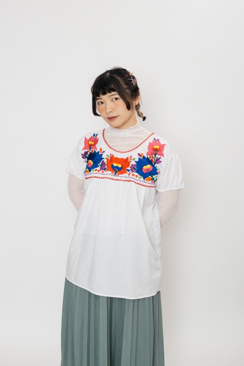 墨西哥刺繡上衣.Mexican Blouse【初戀販賣所】Vintage.A1085 - 女上衣/長袖上衣 - 棉．麻 