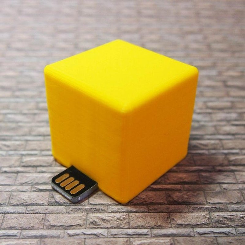 CubeLight 個性燈 - 可愛黃 - 客製化 生日 情人 聖誕 畢業 禮物 - 燈具/燈飾 - 塑膠 黃色