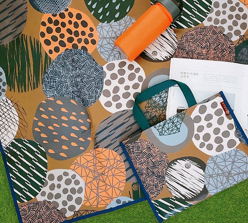 Sunny Bag x Everywhere Flower Edition Picnic Mat-Forest Top View - Camping Gear & Picnic Sets - Other Materials Brown