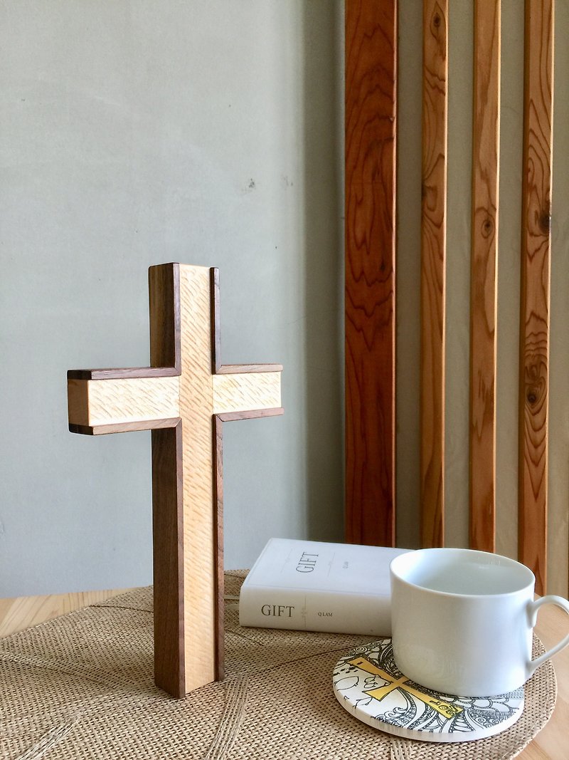 手刻楓木十字架 - 其他 - 木頭 咖啡色