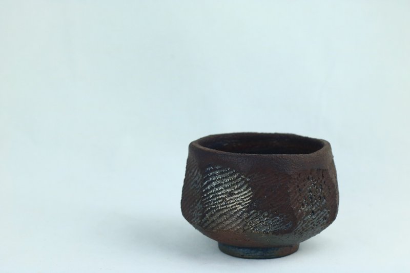 類鐵器柴燒茶碗 - 花瓶/花器 - 陶 咖啡色