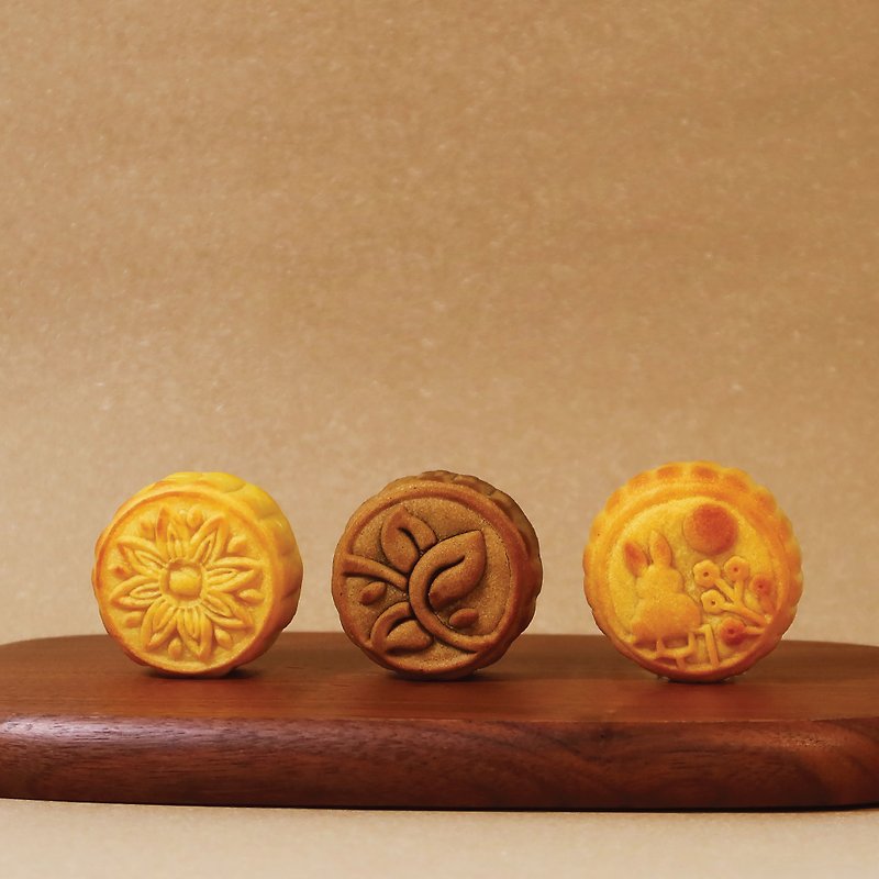 Starlight Moment three-style custard mooncake gift box (6 pieces) [delivered by SF Express] - อื่นๆ - กระดาษ สีทอง