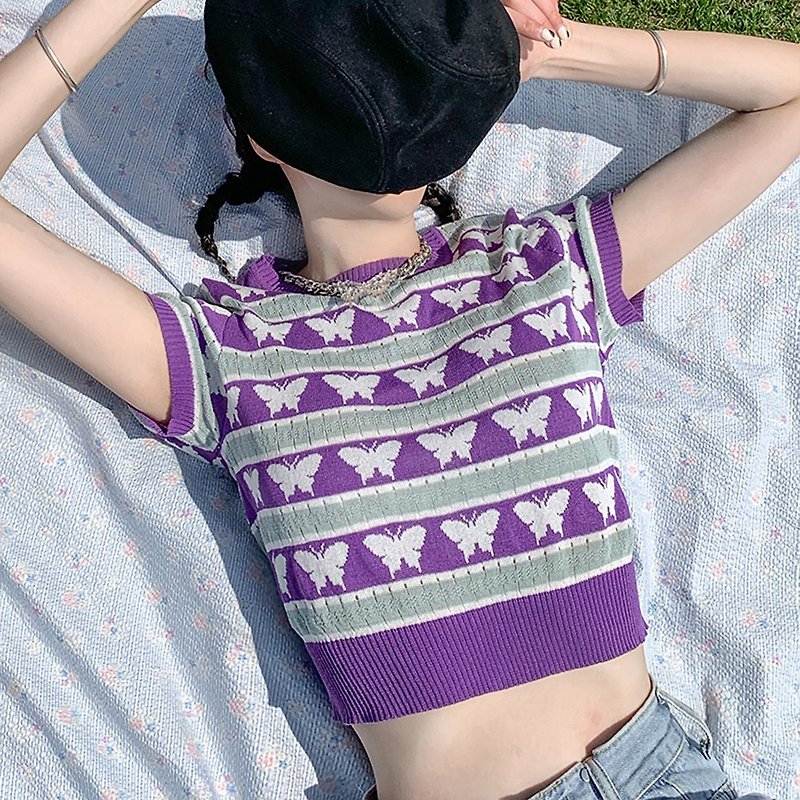 ziziFei |夏季香芋紫色薄款針織t恤女高腰短款短袖蝴蝶少女感上衣 - T 恤 - 其他材質 紫色