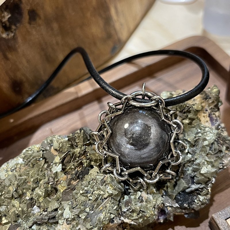 【Mandala】Silver Sheen Obsidian Sphere Necklace / Silver/Leather Necklace - สร้อยติดคอ - คริสตัล สีดำ