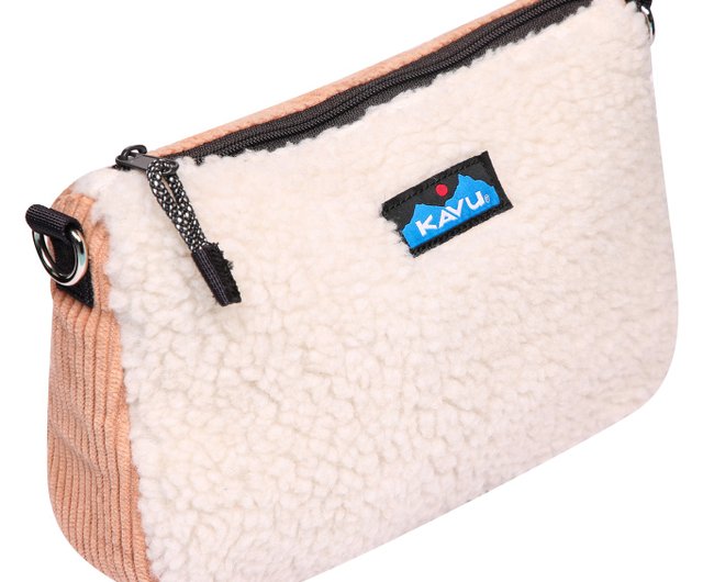 Furry 2025 kavu bag