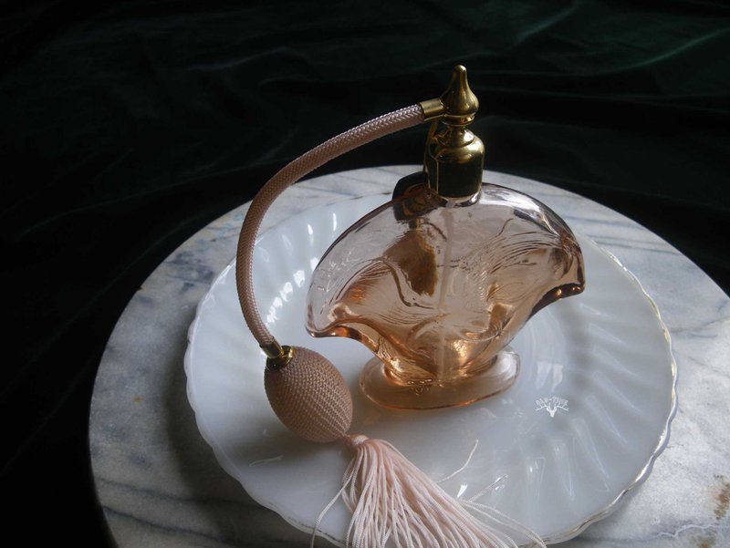 【老時光 OLD-TIME】早期歐洲玻璃香水瓶 - 擺飾/家飾品 - 其他材質 