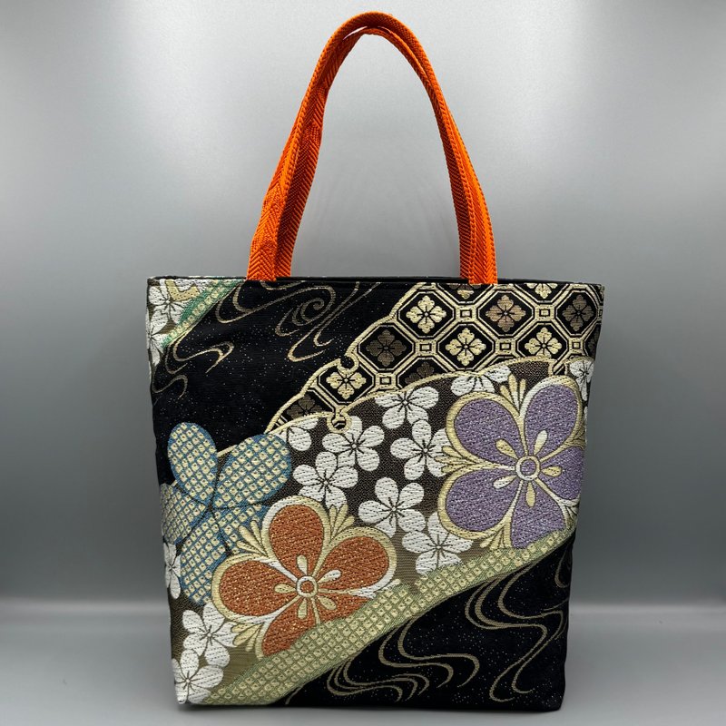 着物 帯 リメイク ハンドメイド トートバッグ 黒 帯締め 桜 - 手提包/手提袋 - 絲．絹 黑色
