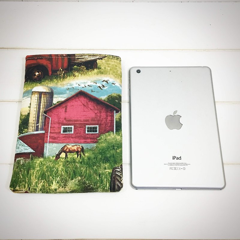 |R• | Fastest iPad | Industrial Countryside | U-shaped Flat Bag/Plate Cover | 7.9吋 - Tablet & Laptop Cases - Cotton & Hemp 