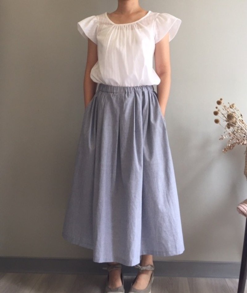 /Du Leli Park / Elegant free blue and white pinstripe long skirt 100% cotton - Skirts - Cotton & Hemp 