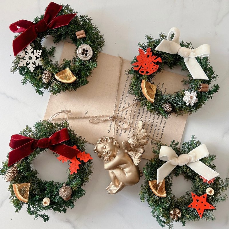 Christmas wreath - ช่อดอกไม้แห้ง - พืช/ดอกไม้ หลากหลายสี