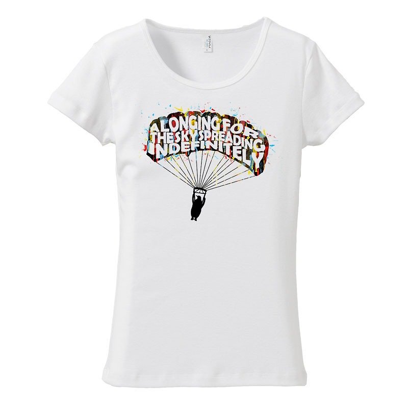 [Women's T-shirt] A longing for the sky spreading infinite - เสื้อยืดผู้หญิง - ผ้าฝ้าย/ผ้าลินิน ขาว