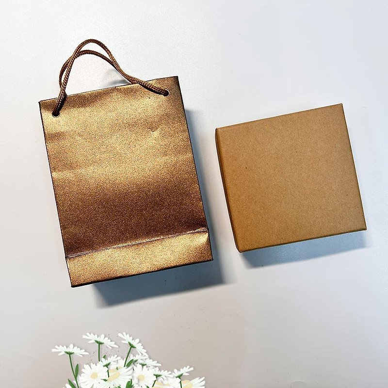 加購商品-方形禮物盒提袋 卡其x香檳金 黑色絲絨襯 飾品送禮包裝 - 包裝材料 - 紙 卡其色
