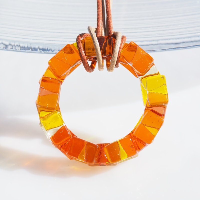 Gear Glass (Orange) Necklace (Made to Order) - สร้อยคอ - แก้ว สีส้ม