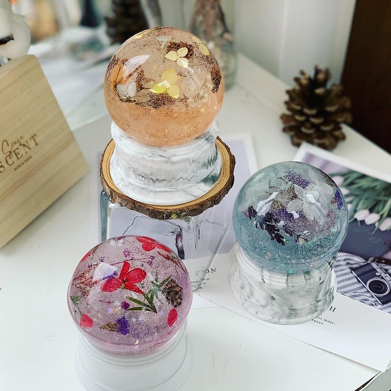 Diffuse Crystal Ball Candle Workshop - Candles/Fragrances - Wax 