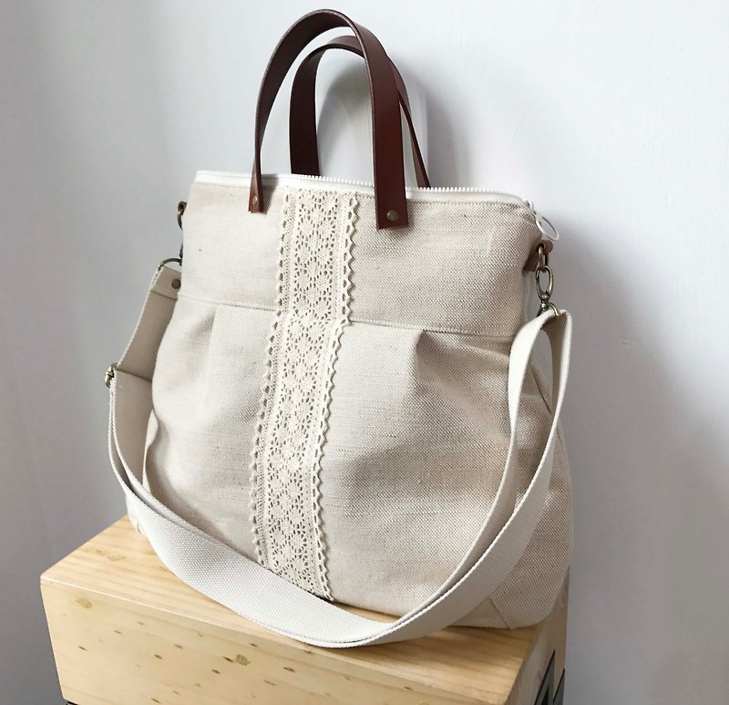 Leather handle made of cotton and linen leather bag handbag shoulder bag - Messenger Bags & Sling Bags - Cotton & Hemp White
