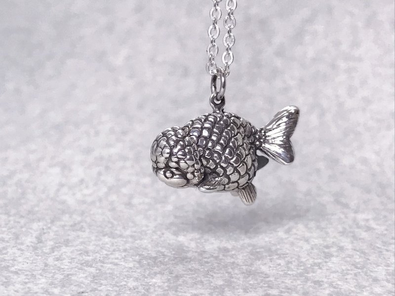 Lanshou Goldfish-Sterling Silver Necklace - สร้อยคอ - เงินแท้ สีเงิน