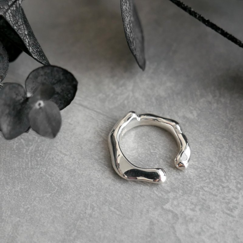 Swag Ear Cuff Drip / silver C142 - ต่างหู - เงินแท้ สีเงิน