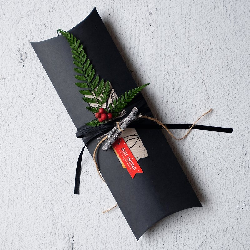 プラスクリスマスのギフトボックスを買うためにお金_ロングギフト - 出産祝い用贈物 - 紙 ブラック